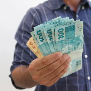 Como Começar a Investir com Pouco Dinheiro